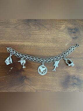 Vintage Sterling Silver Charms Bracelet